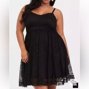 Torrid 2 black lace skater mini dress